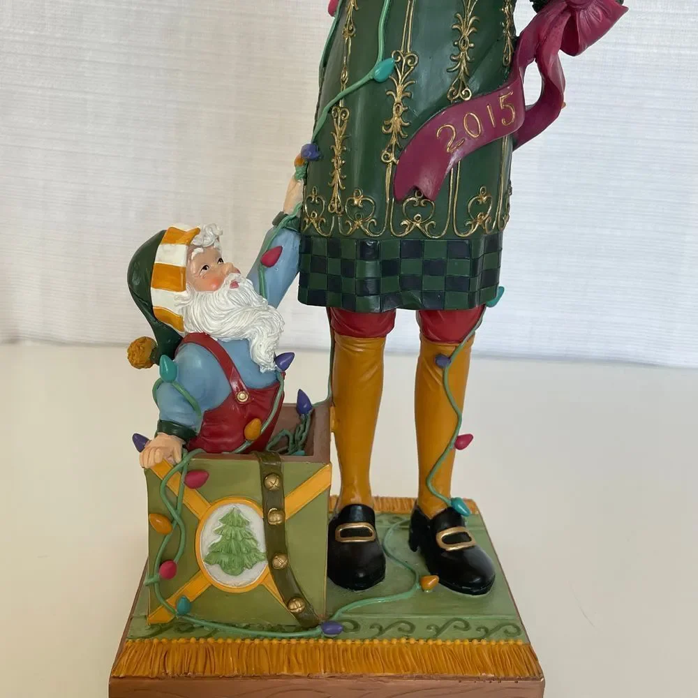 Lenox Santa’s Merry Mix Up Christmas 2015 Santa Claus Figurine LIMITED EDITION